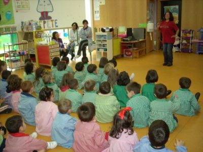 Palabras chave: biblioteca leolandra CEIP Antonio Insua Bermúdez Vilalba Lugo 2014 contacontos Susana Herrera