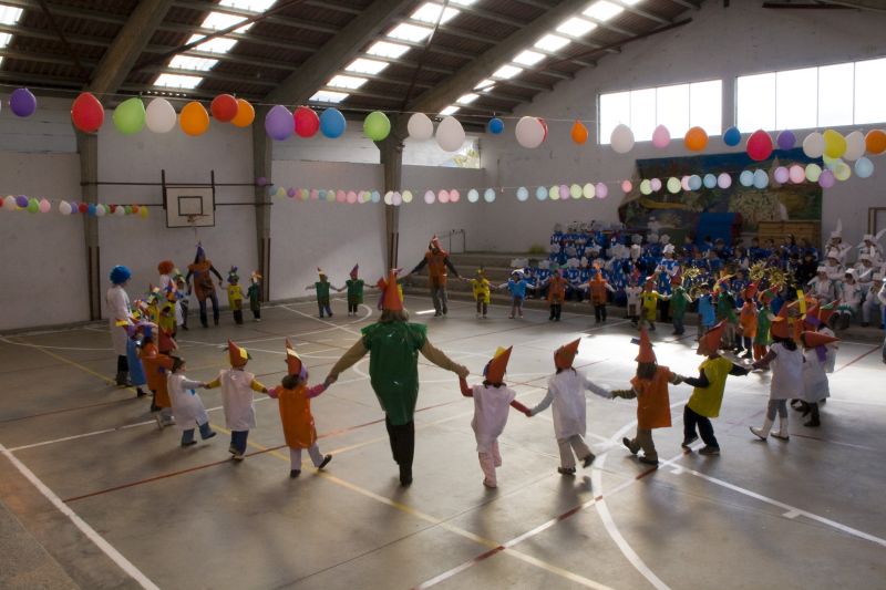 14- Baile infantil
