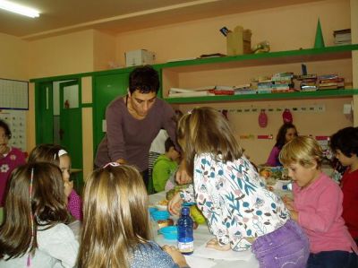 Os nenos/as de 1º e 2º celebran achegada do outono
Palabras chave: merenda outono