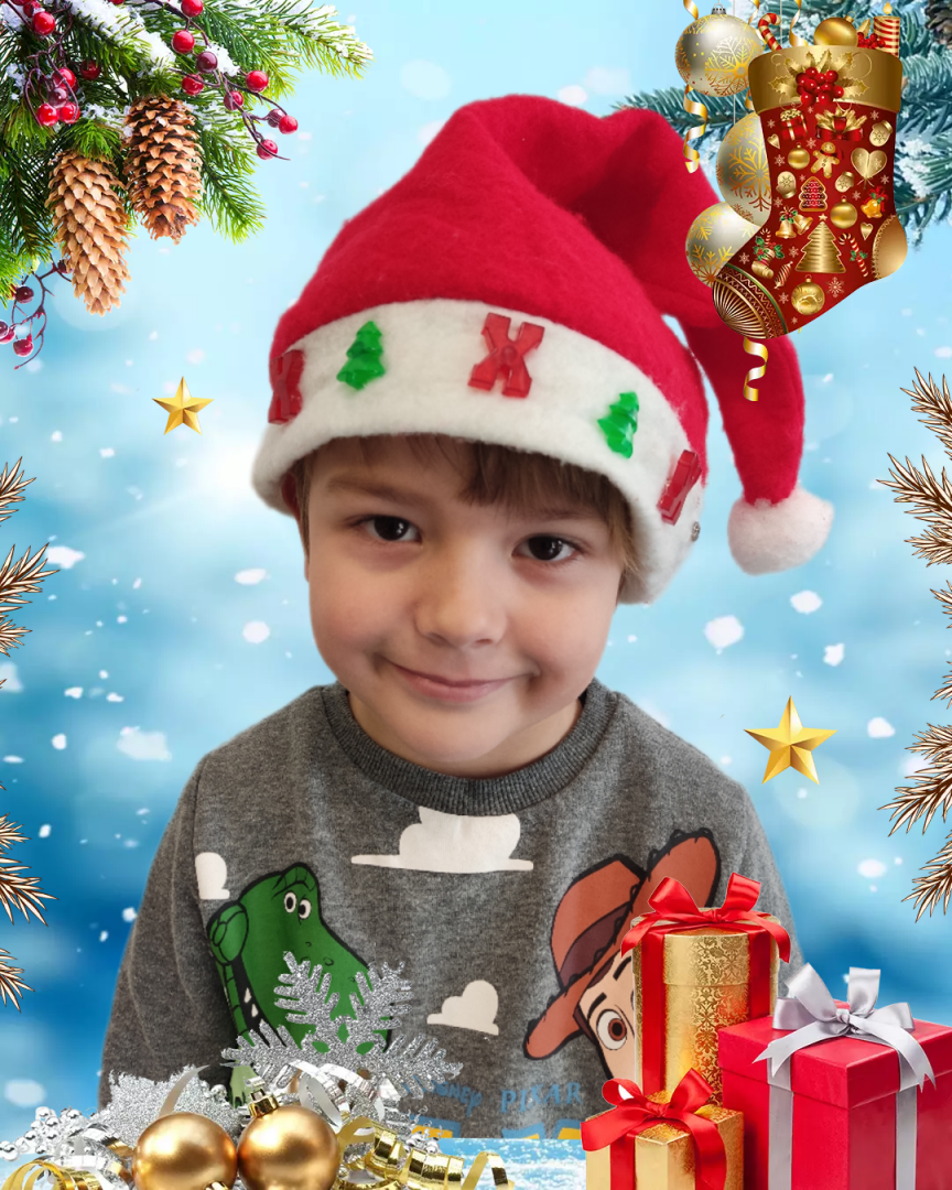 ChristmasPhoto1670775166836.png