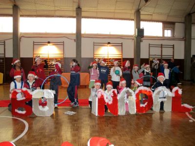 Actuación 3º
Actuación do alumnado de 3º de Primaria no Festival de Nadal.
