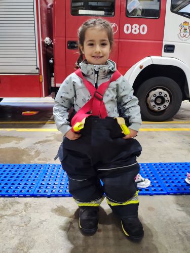 Palabras chave: infantil primaria bombeiros saídas excursións