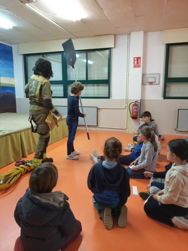 Palabras chave: infantil primaria díadamuller bombeira conmemoracións