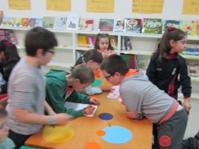 ACTIVIDADES  EN  LA  BIBLIOTECA
