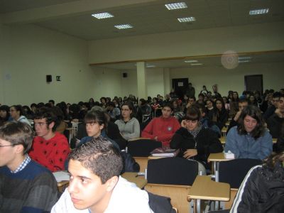 Foto 12
Profesorado e alumnado no acto
