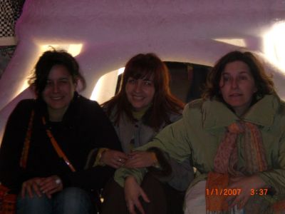 profes
Natacha, Lourdes e Paula diante da torre Eiffel de xeo!!!! que cariñas!!!!
