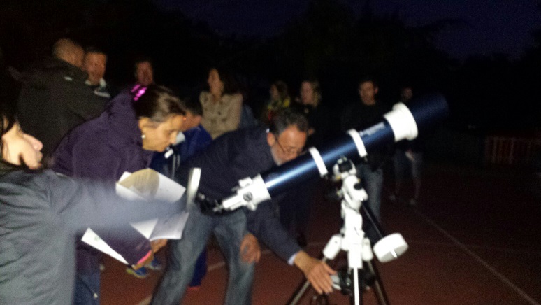 Paulino Gasalla co telescopio