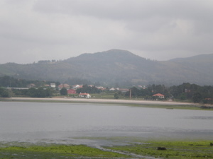 O Castro Barbudo e praia da Torre