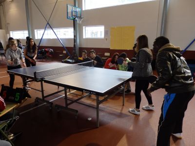 Partido de máximo nivel en dobres: Ángela (Navia) e Gabriela (Becerreá), xogando contra Ahmed e Carolina (Becerreá)
