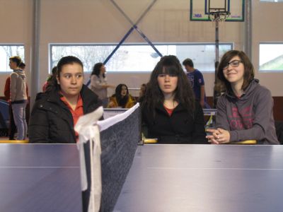 Rebeca, Sandra e Lucía, arbitrando na mesa 1
