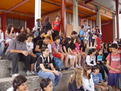 Entrega de trofeos, IES O COUTO
Entrega de trofeos no IES O COUTO de Ourense, a cargo do departamento de Educación física.
Palabras chave: festival, ourense, trofeos, deporte