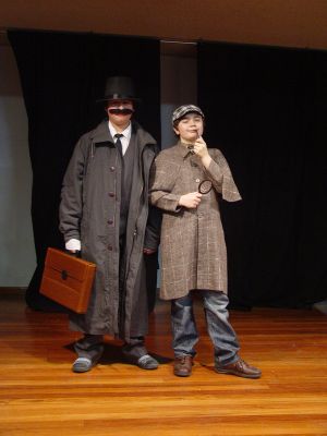 Sherlock Holmes y Watson
Comparsa "Os Vips"
