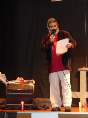 Bieito Legaspi, conductor do evento, presentou a Quico Cadaval
