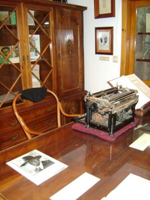 Casa_museo_Ramón_Cabanillas.JPG