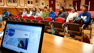 Xen Tec
Conferencia de Alejandro Tuñas García Xerente de Proxectos en Altia S.L.
"Desenvolvendo o xen tecnolóxico"
03/04/2019 
