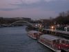 La_Seine_et_ses_bateaux_mouches_.jpg