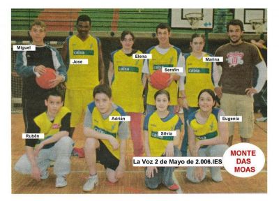 2.005-06 Baloncesto.Equipo de Moas: Miguel, Joseury, Elena, Serafín, Marina, Rubén, Adrián, Silvia y Eugenia.
