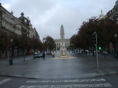 Avenida dos Aliados.
