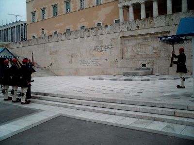 ATENAS. Syntagma, cambio de garda.
