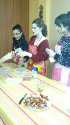 Curso cociña
Actividade organizada pola ANPA A Barcalesa, coordina Asociación Argallando, educación e tempo libre.
Palabras chave: actividade formativa