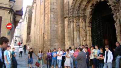 Xuntanza IES Blanco Amor
3 de Maio 2012-visita a Ourense, Intercambio IES Blanco Amor
Palabras chave: visita cultural