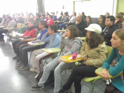 Encontros cos Escritores Febreiro 2013
Fotos dos ENCONTROS COS ESCRITORES: Manuel Iglesias Turnes
Salón de Actos-IES. ALUMNADO: 4º ESO e 2º BACH.HORARIO: 12:45 a 13:35 h. (5ª clase).
Organiza: Dpto. Lingua e Literatura Galega
Palabras chave: actividade cultural