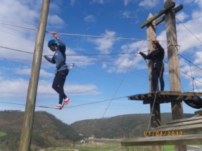 Asturias- Cantabria abril 2013
O día 1 de abril sairon de Negreira e despois de xantar no albergue e do reparto de habitacións fixeron o Circuíto de Aventura. pola noite: Entretementos nocturnos. 
Palabras chave: viaxe didáctico