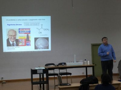 MARTES,3 DE MARZO 2015
CHARLA A QUÍMICA NA NOSA VIDA: NOVOS MATERIAIS, por José Ramón Leis Fidalgo, profesor de Química - USC
Palabras chave: actividade cultural