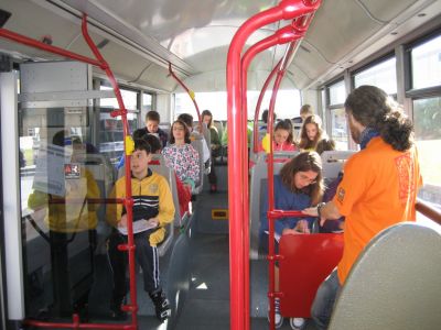 No autobús con Héctor 2
Palabras chave: autobús, héctor, monitor, sexto, sexto b