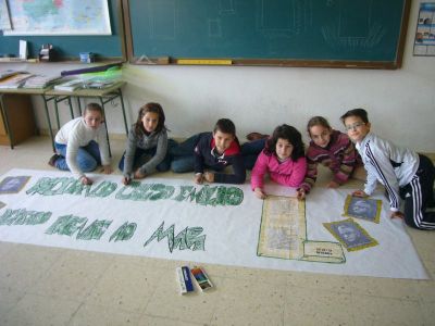 preparando o cartel do recitado
