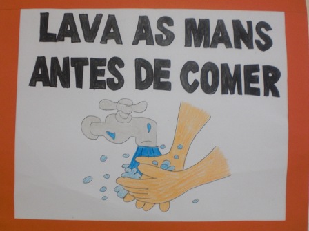 LAVA AS MANS ANTES DE COMER