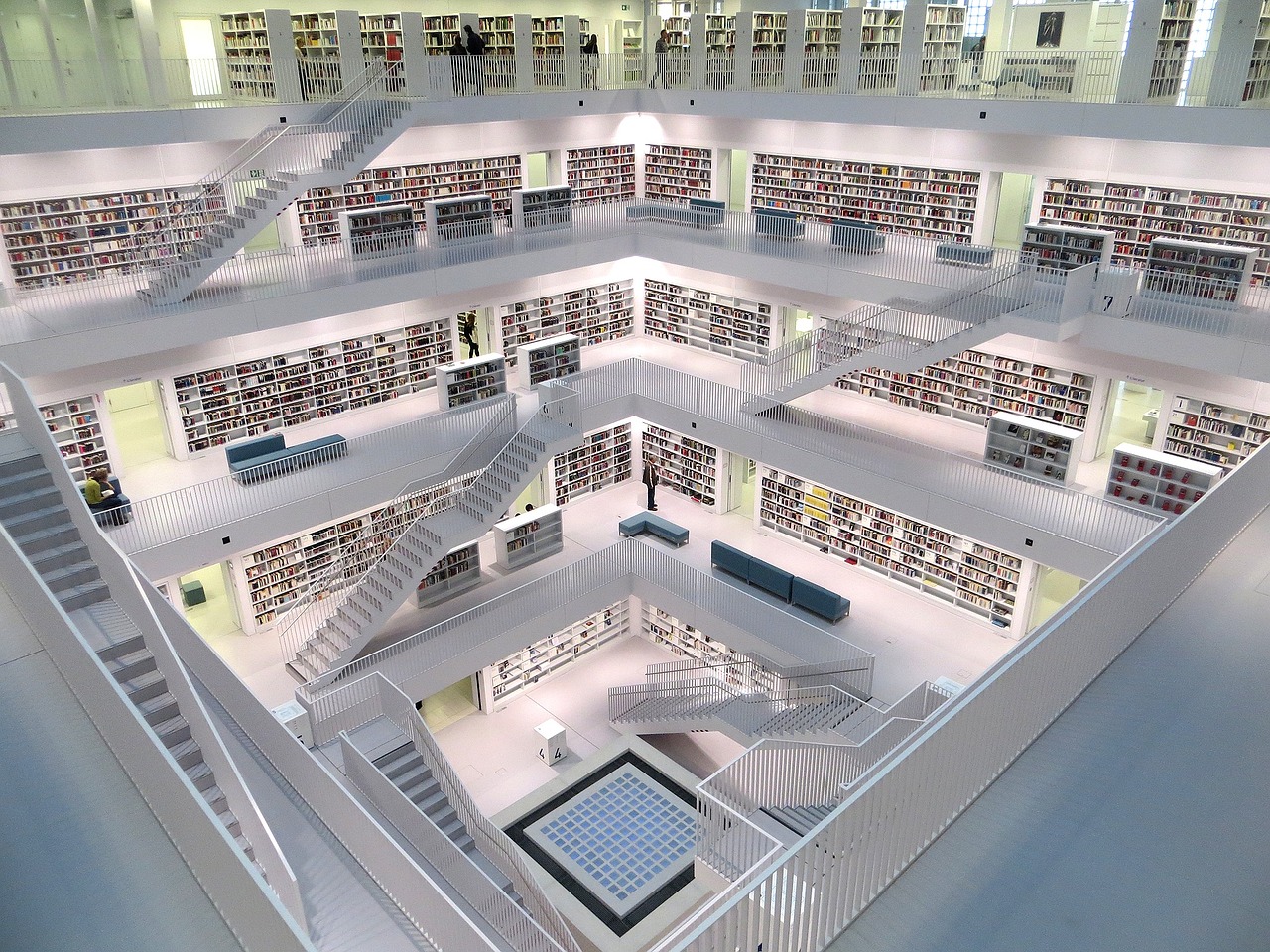 Foto de la biblioteca de Stuttgart.