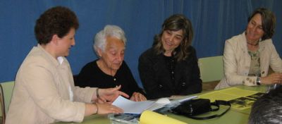 Entrega do libro Mulleres de Ciencia
