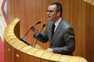 Xesús Vázquez Abad no Parlamento de Galicia 