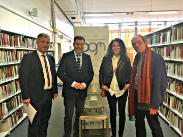 Román Rodríguez visita el Centro de Estudios Gallegos de la Universidad de la Sorbona