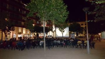 El film 9ondas llega a A Cañiza y a Marín en el marco del programa de dinamización lingüística Redecinema 